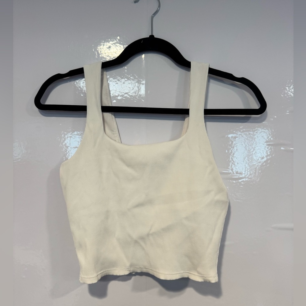 White Isla Movement Ribbed Tank Top with‎ shelf bra